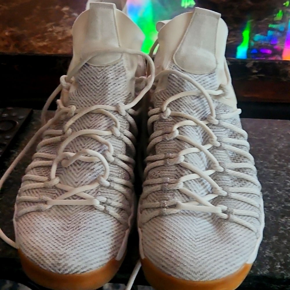 NIKE - KD (Kevin DURANT)